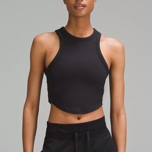 NWT Lululemon Hold Tight Cropped Tank Size 8 Black Ribbed Athletic Yoga Gym